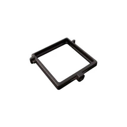 Collier carré en PVC gris clair 100x100 mm – Raccord et fixation pour plomberie | Soavy Madagascar